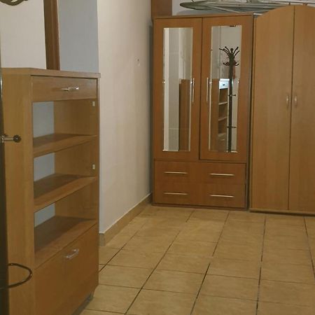 Mieszkanie 6 Osobowe Apartment Tomaszow Mazowiecki Bagian luar foto