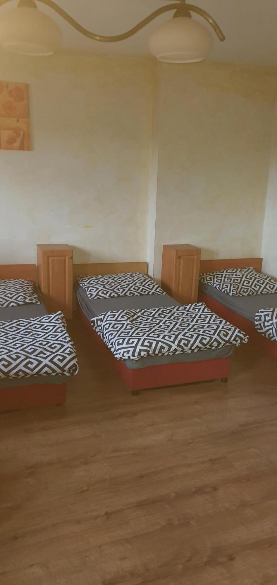 Mieszkanie 6 Osobowe Apartment Tomaszow Mazowiecki Bagian luar foto